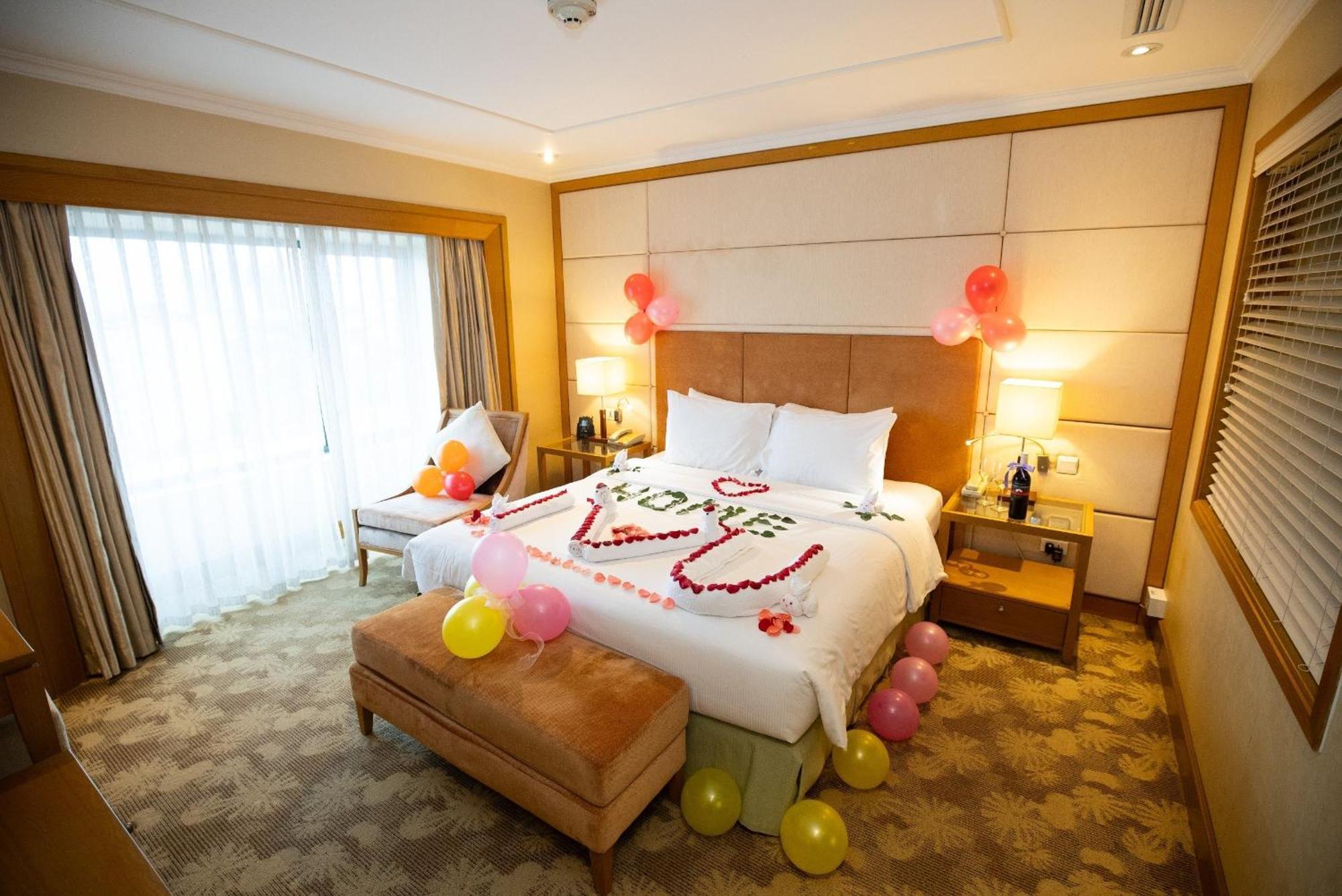 Hilton Garden Inn Ханой Екстериор снимка
